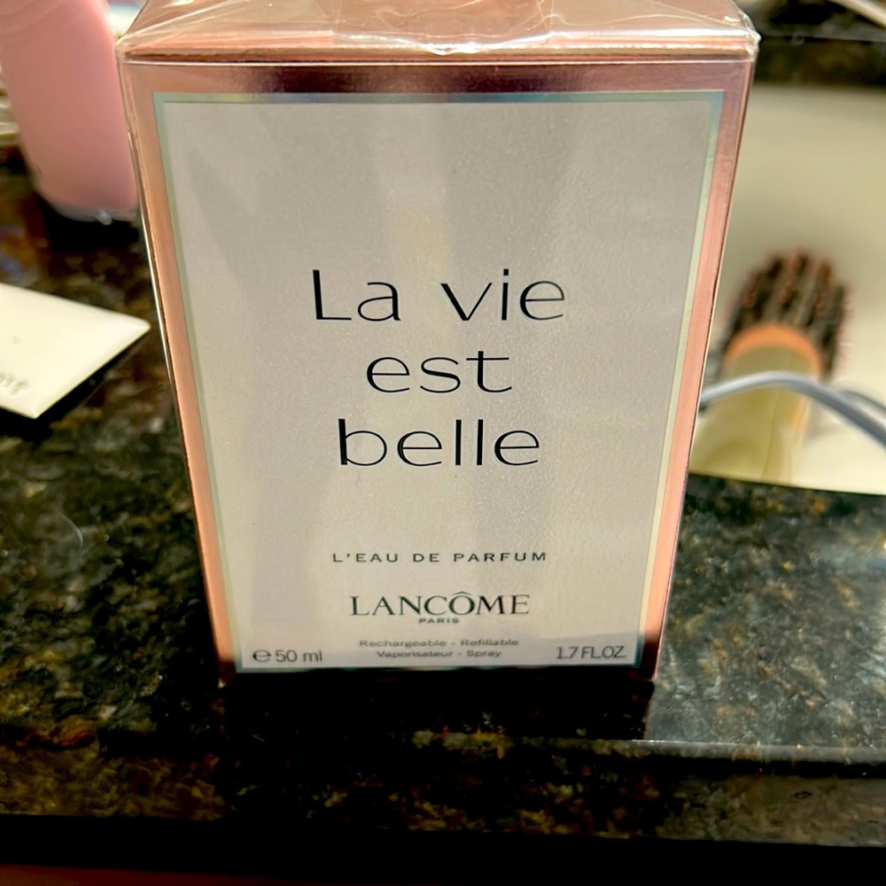 La vie est belle l’eau de parfum